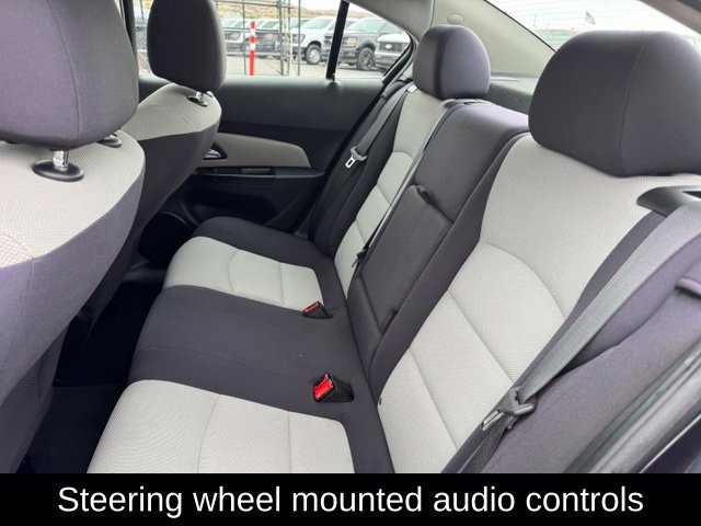 Used 2014 Chevrolet Cruze LS FWD image 19