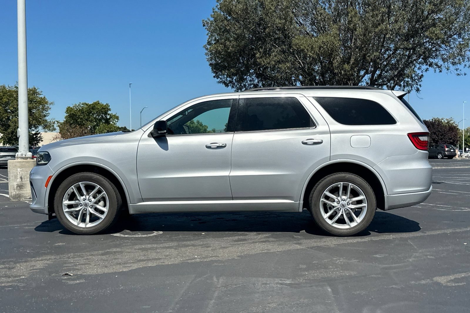Used 2024 Dodge Durango GT AWD/4WD image 7