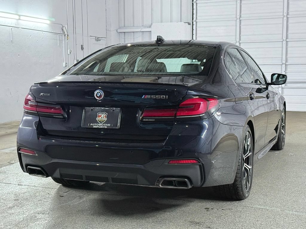 Used 2022 BMW M550i xDrive w/ Dynamic Handling Package AWD/4WD image 9