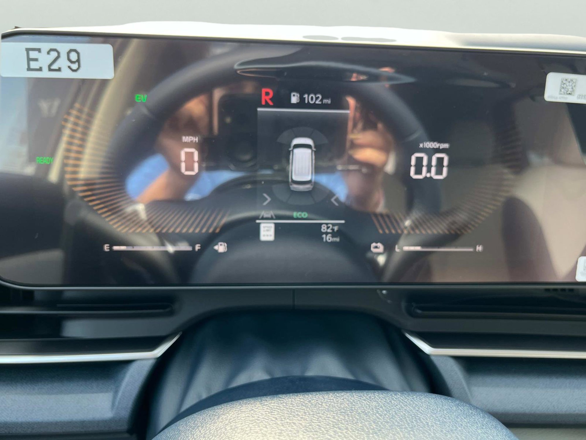 New 2026 Kia Carnival EX FWD image 34