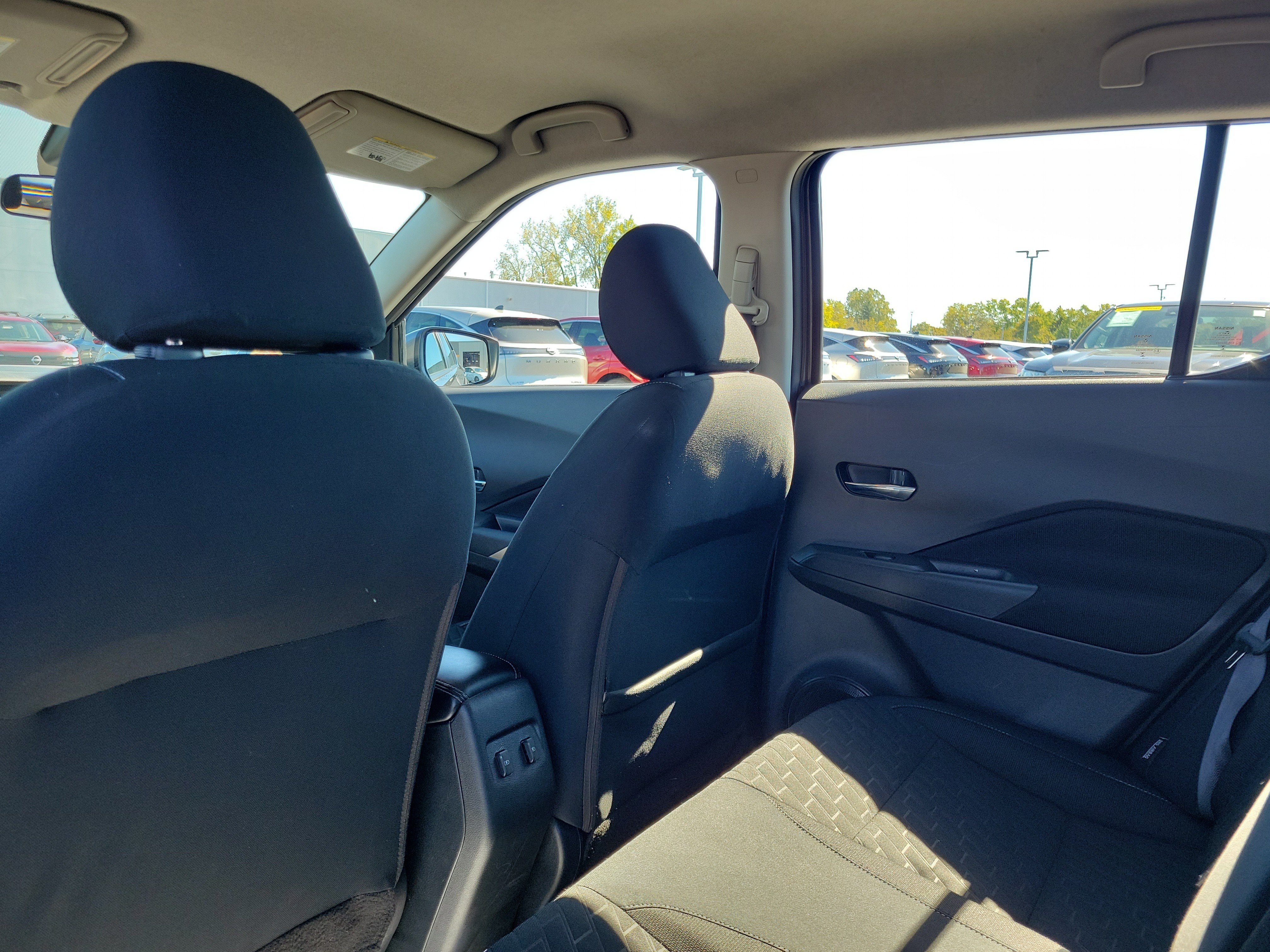 Certified 2023 Nissan Kicks SV FWD image 14
