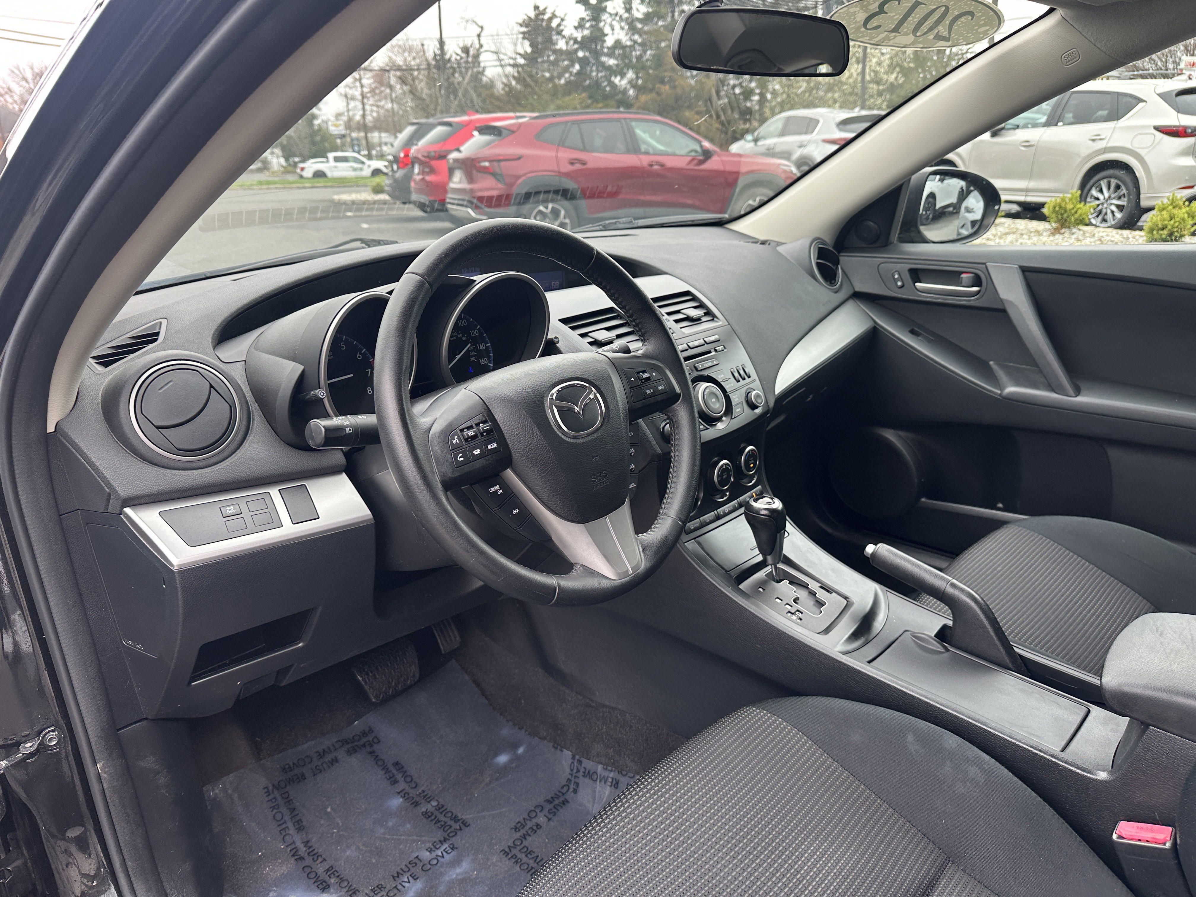 Used 2013 MAZDA MAZDA3 i Touring image 18
