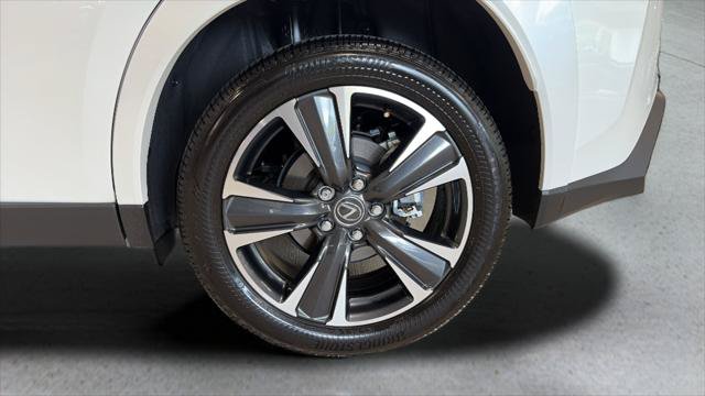 Certified 2025 Lexus UX 300h AWD w/ Accessory Package (Z1) image 13