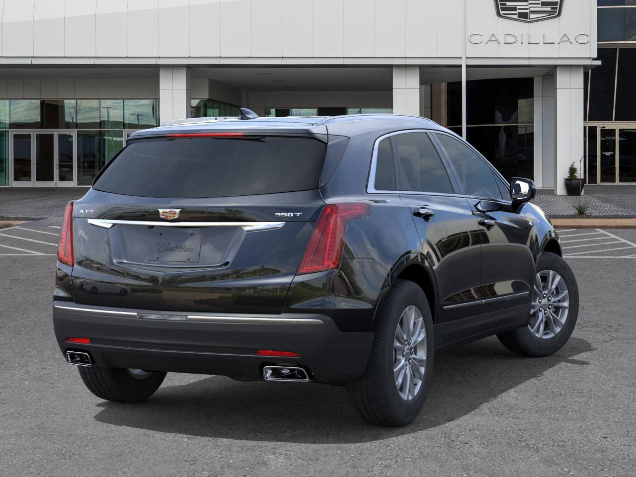 New 2026 Cadillac XT5 Luxury w/ LPO, Floor Liner Package FWD image 4