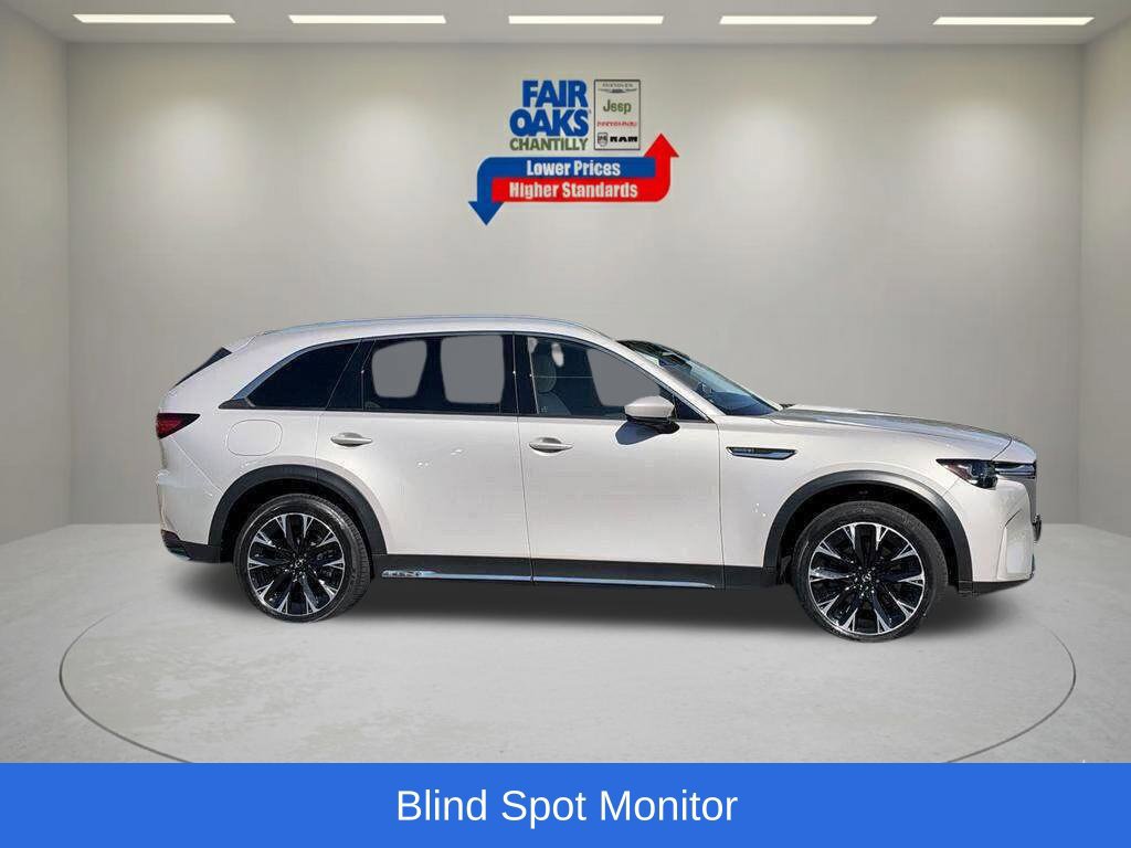 Used 2024 MAZDA CX-90 Plug-In Hybrid w/ Premium Plus AWD/4WD image 6