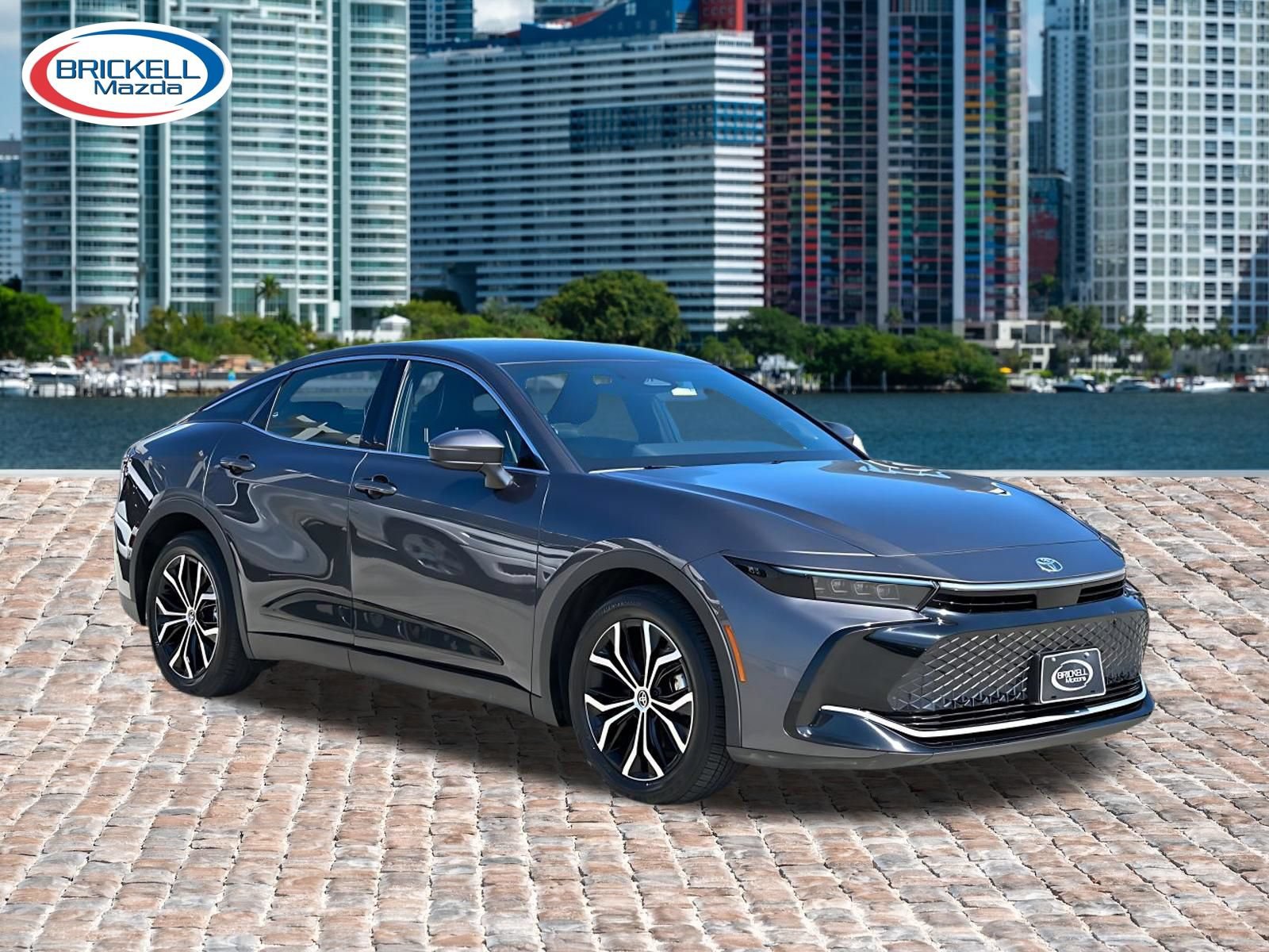 Used 2024 Toyota Crown AWD/4WD image 3