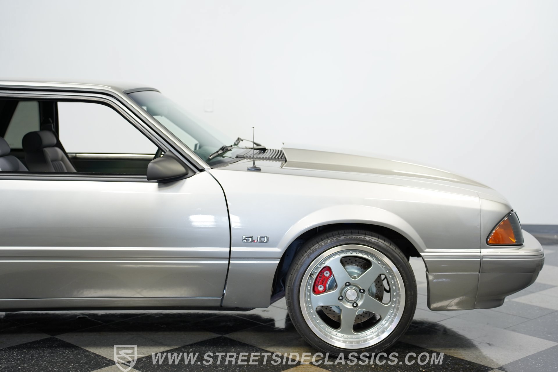 Used 1987 Ford Mustang LX RWD image 27