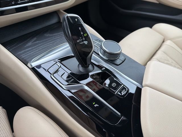 Used 2022 BMW 540i xDrive w/ Convenience Package image 19