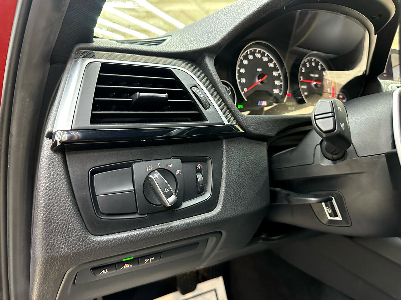 Used 2018 BMW M3 image 19