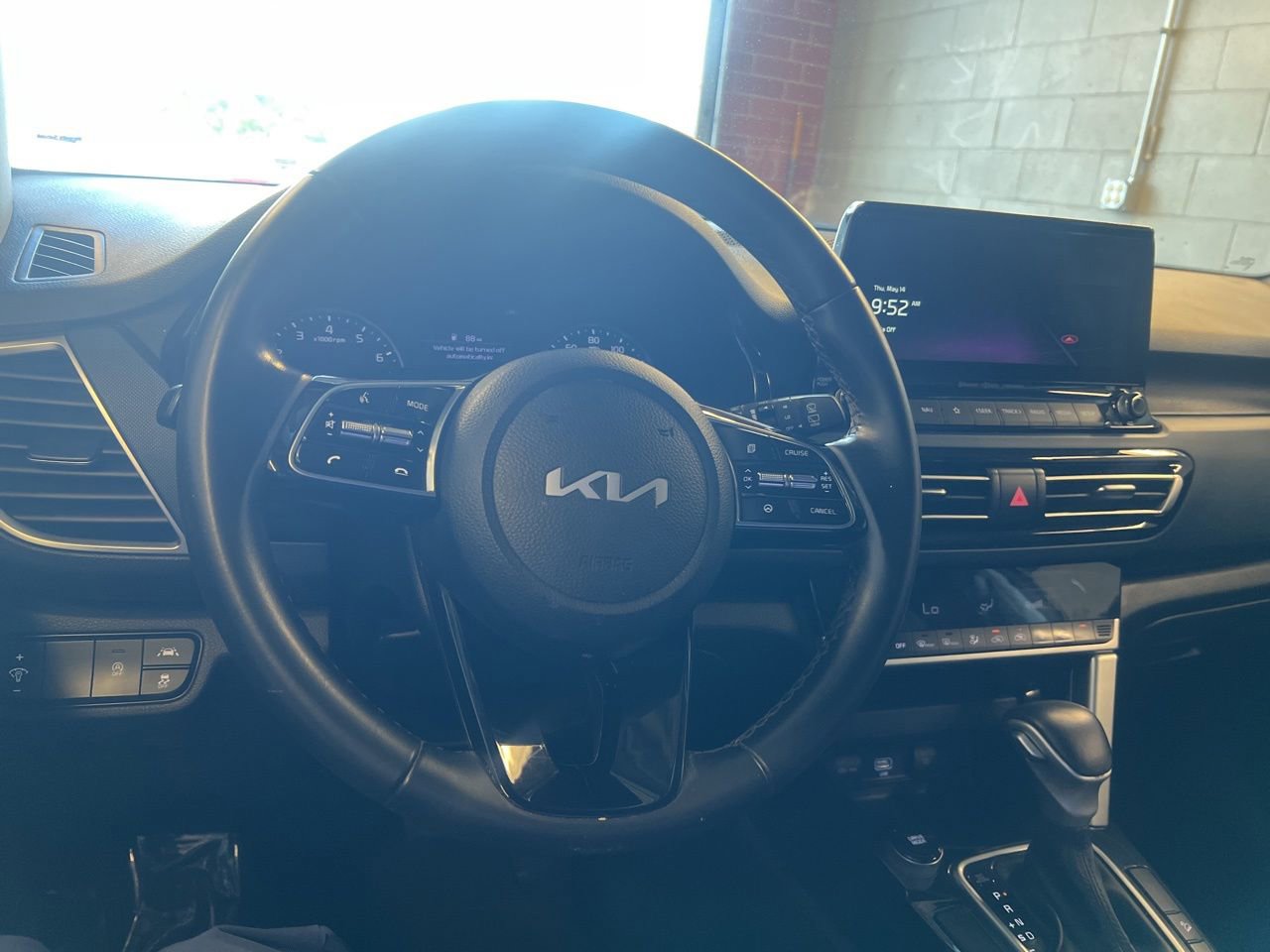 Used 2023 Kia Seltos S w/ Navigation Package FWD image 24