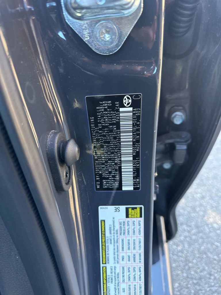 Used 2025 Toyota Corolla LE image 32