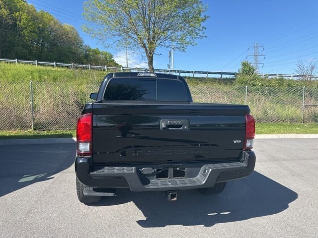 Used 2018 Toyota Tacoma TRD Sport image 22