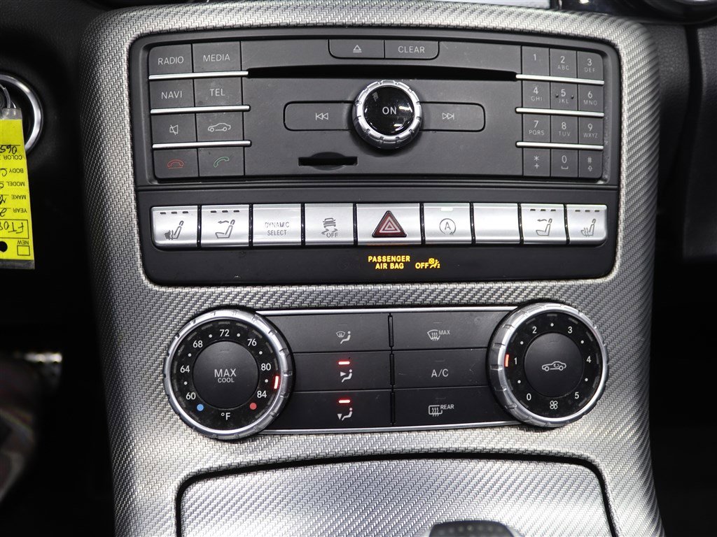 Used 2017 Mercedes-Benz SLC 300 image 24