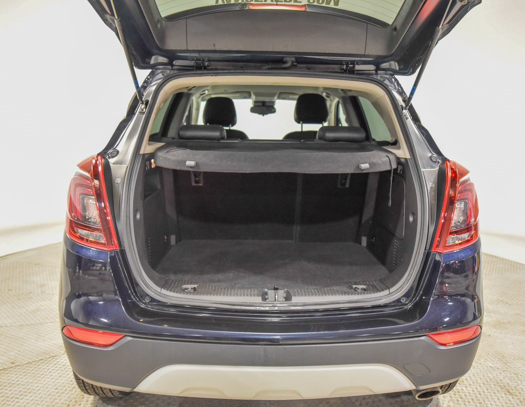 Used 2021 Buick Encore Preferred image 14