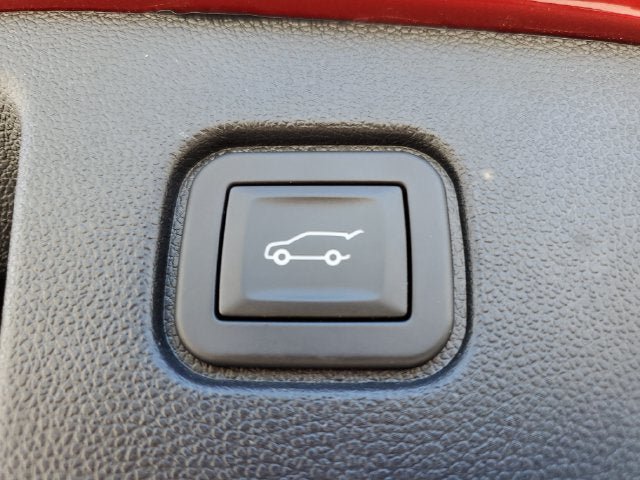 Used 2024 Chevrolet Blazer EV LT AWD/4WD image 17