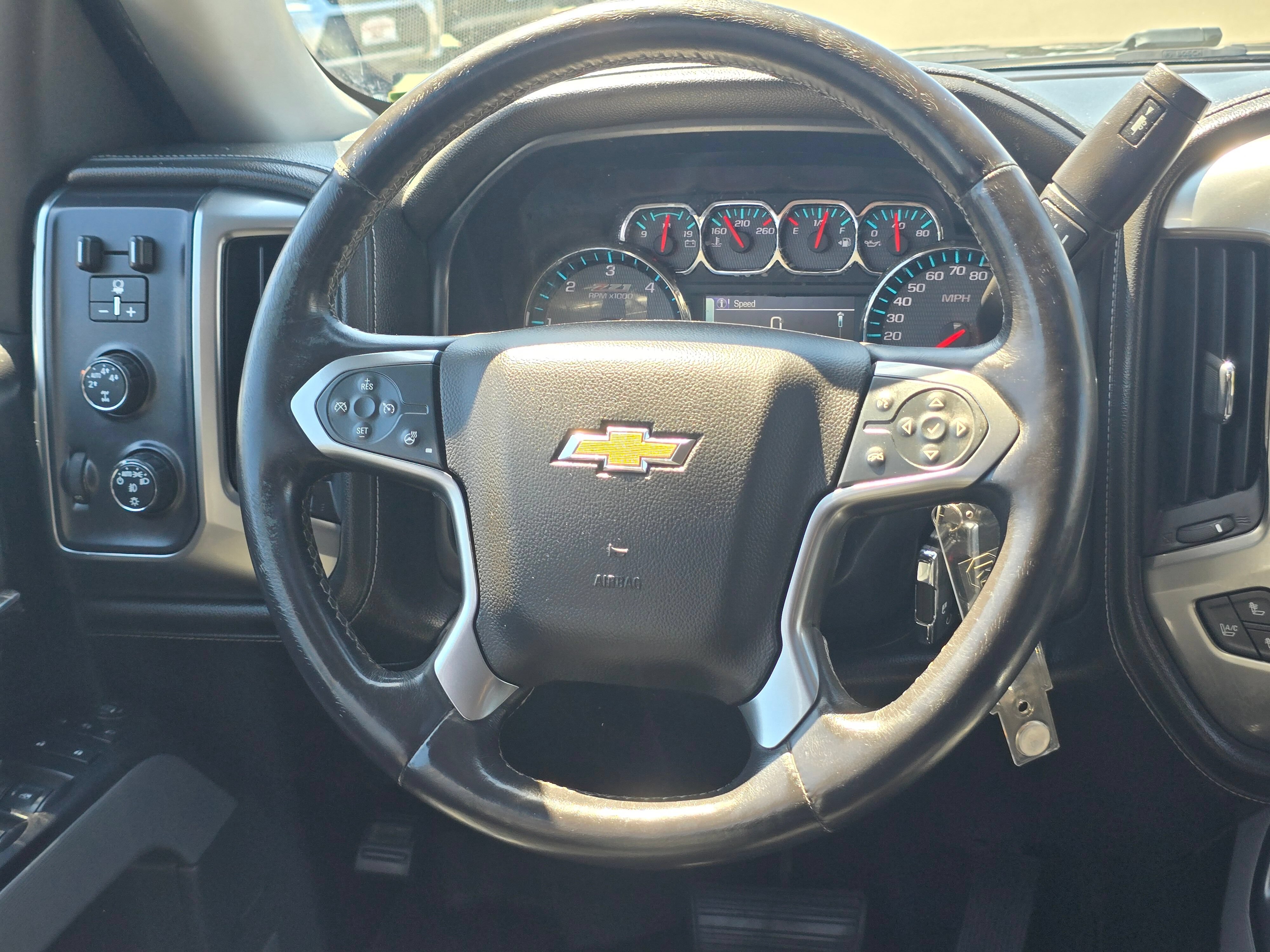 Used 2015 Chevrolet Silverado 1500 LTZ Z71 w/ LTZ Plus Package AWD/4WD image 19