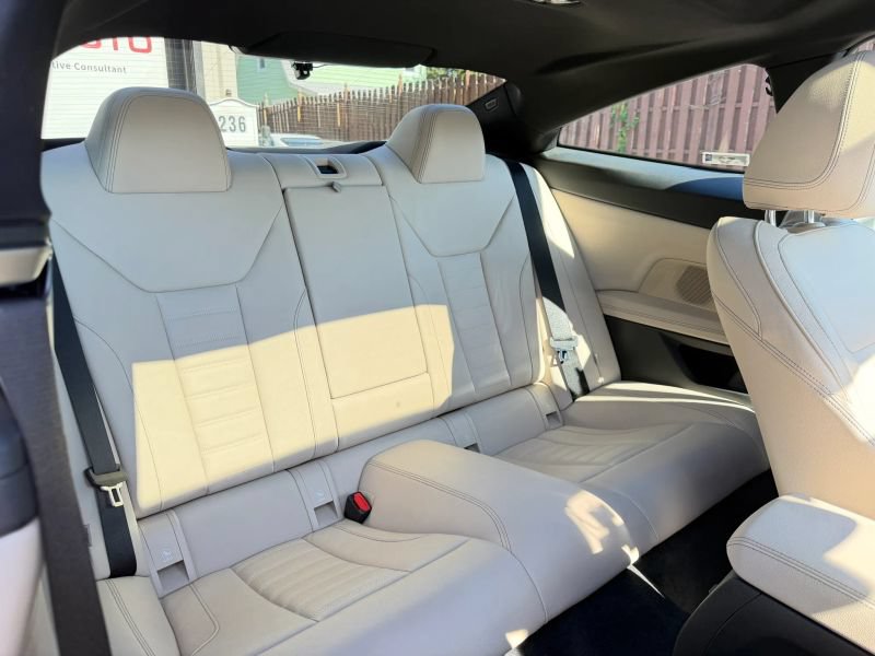 Used 2022 BMW 440i xDrive Coupe AWD/4WD image 25