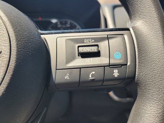 Certified 2023 Nissan Rogue SV FWD image 27