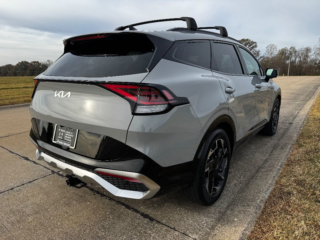 Used 2024 Kia Sportage SX image 8