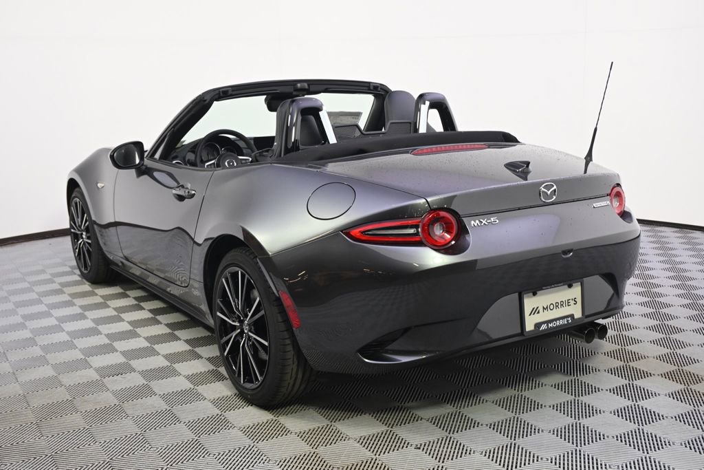Used 2025 MAZDA MX-5 Miata Grand Touring RWD image 12