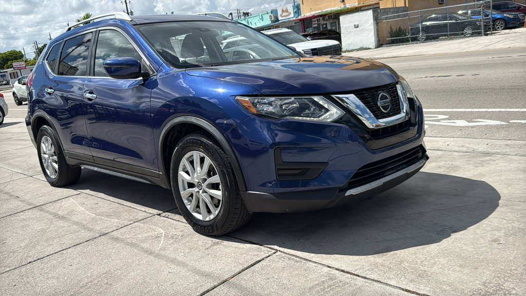 Used 2019 Nissan Rogue SV FWD image 15