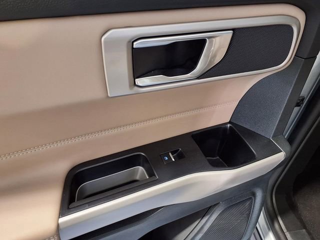 Used 2024 Ford Explorer XLT w/ Equipment Group 202A image 23