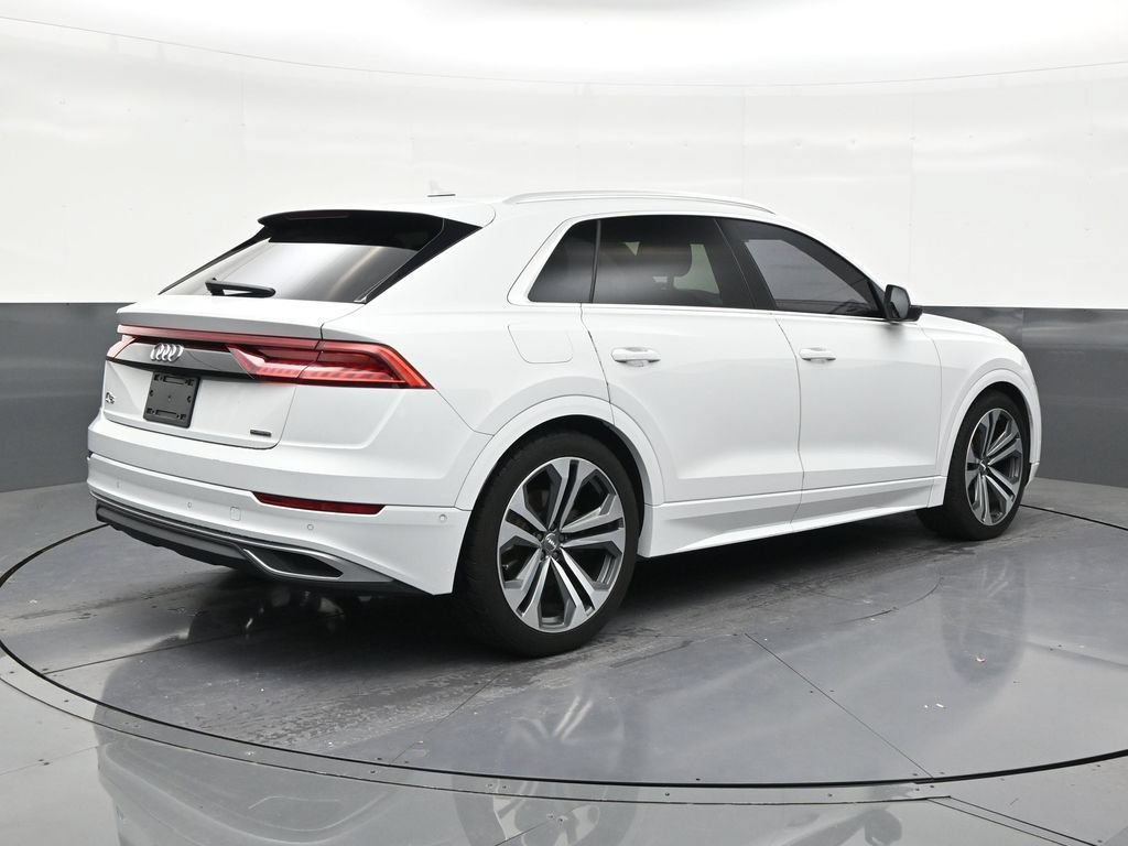 Used 2019 Audi Q8 Premium Plus w/ Premium Plus AWD/4WD image 5