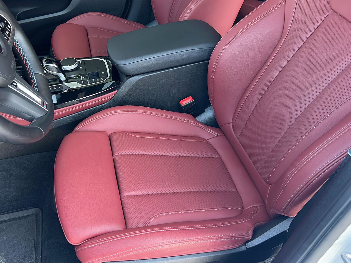 Certified 2024 BMW X4 M40i AWD/4WD image 34