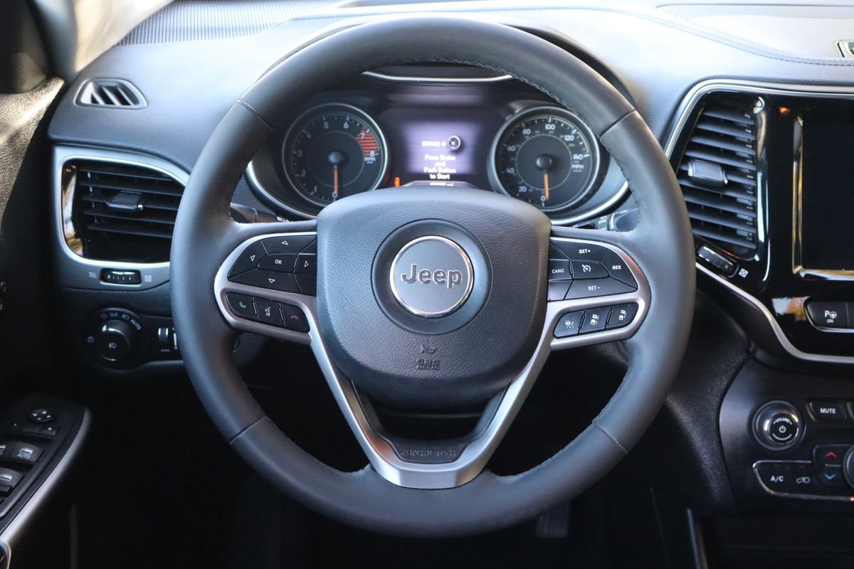 Used 2022 Jeep Cherokee Limited image 18