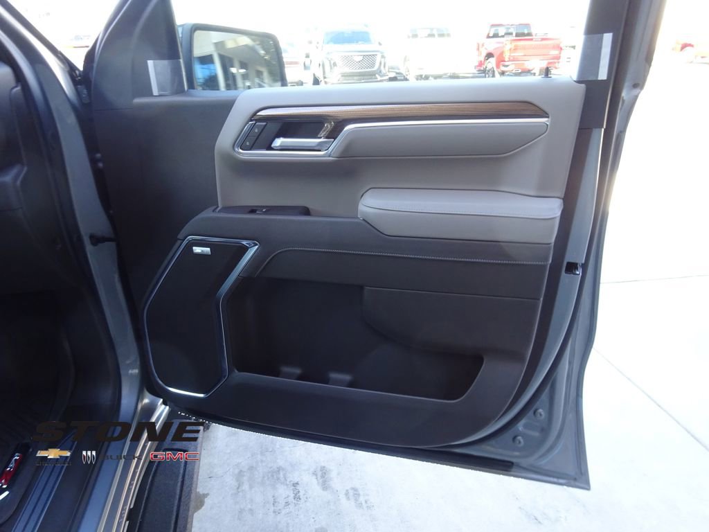 New 2026 Chevrolet Silverado 1500 LT Trail Boss w/ Safety Package image 29