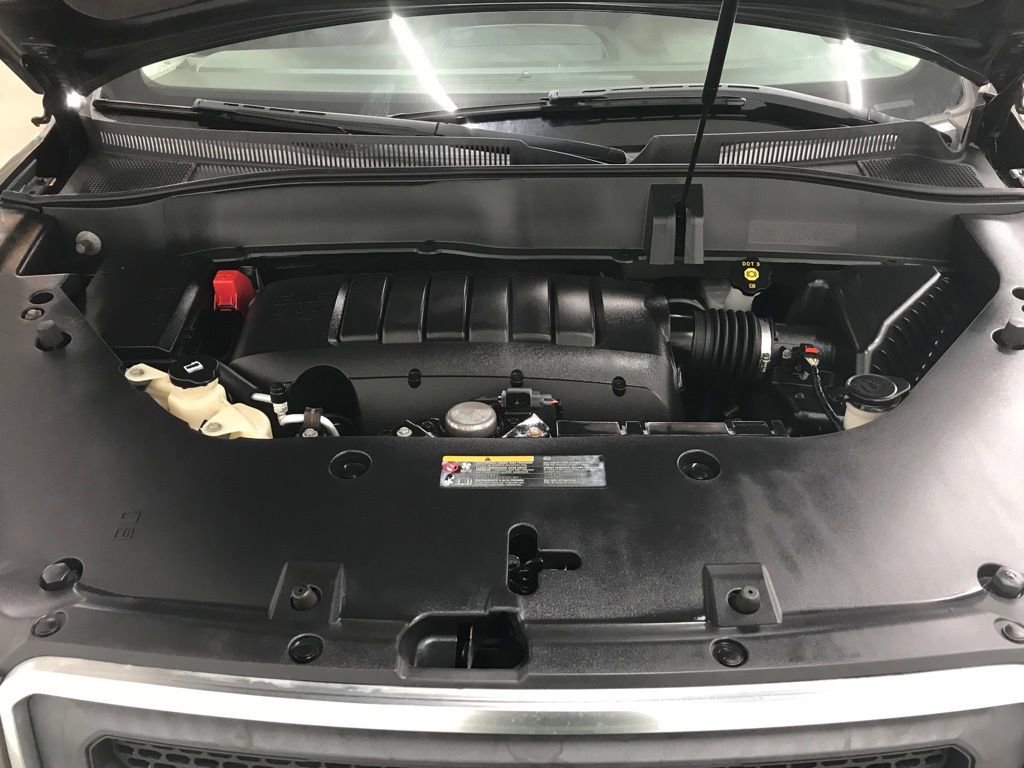 Used 2015 GMC Acadia SLE image 42