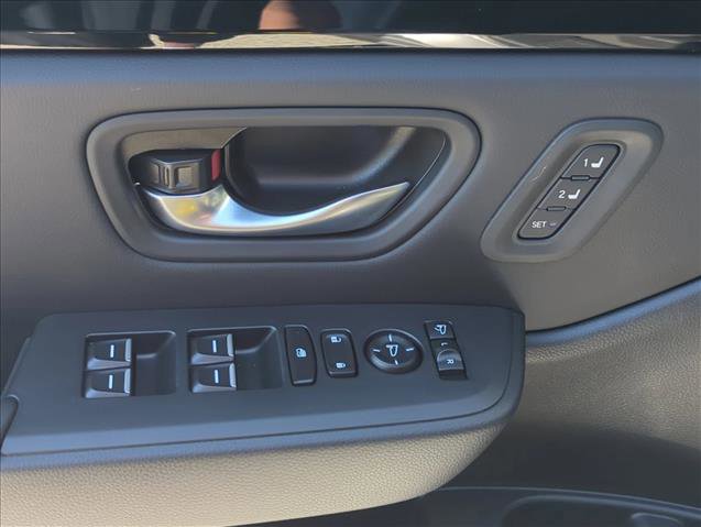 New 2025 Honda Pilot TrailSport image 11