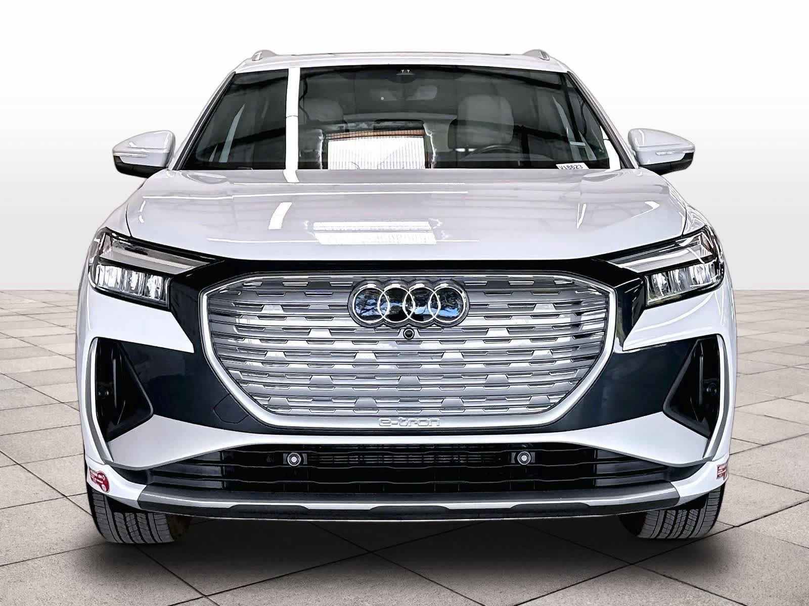 Used 2024 Audi Q4 e-tron Premium AWD/4WD image 2