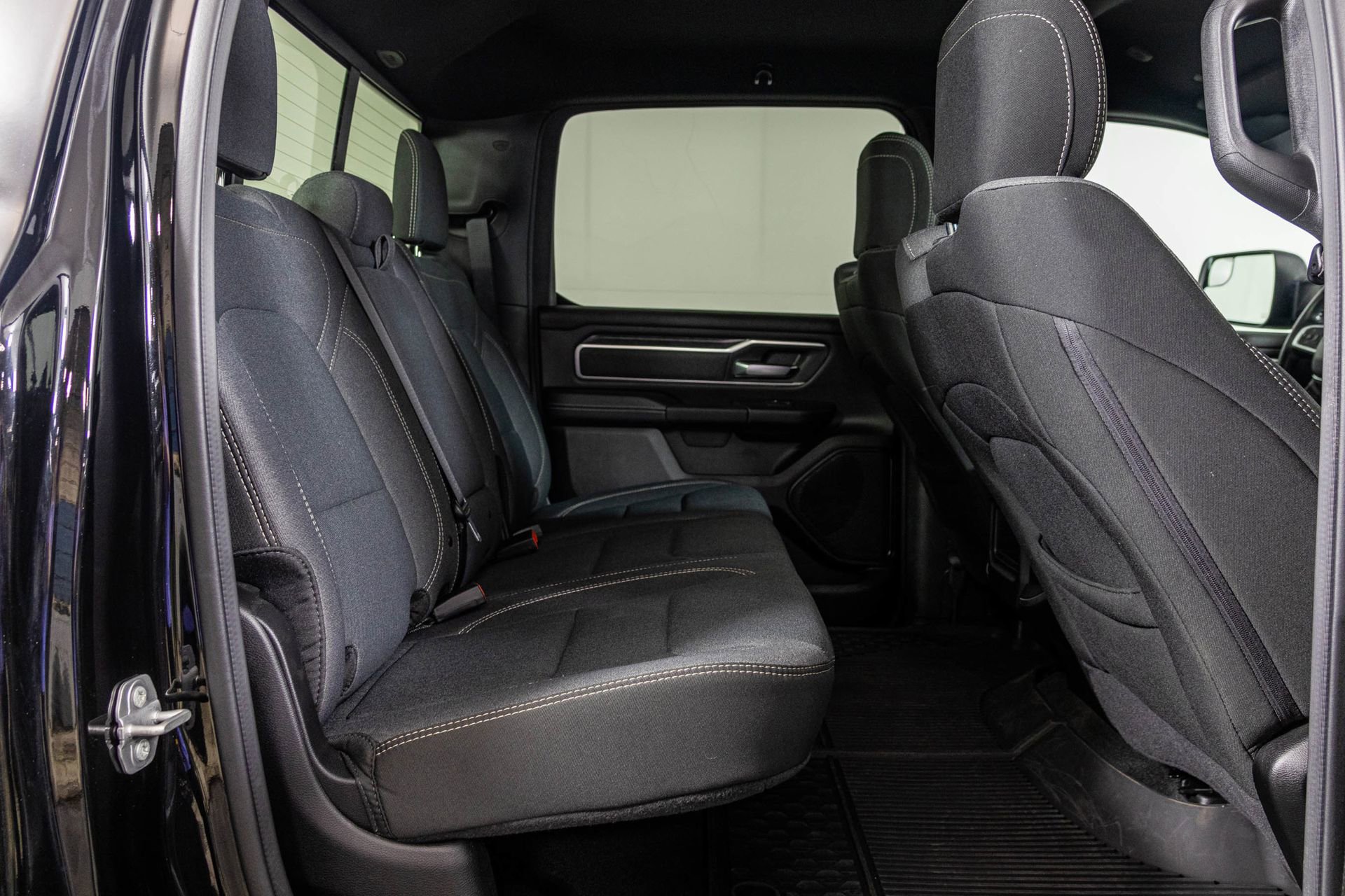 Used 2022 RAM 1500 Big Horn AWD/4WD image 46