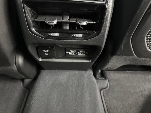 Used 2023 Jeep Grand Cherokee Altitude AWD/4WD image 33