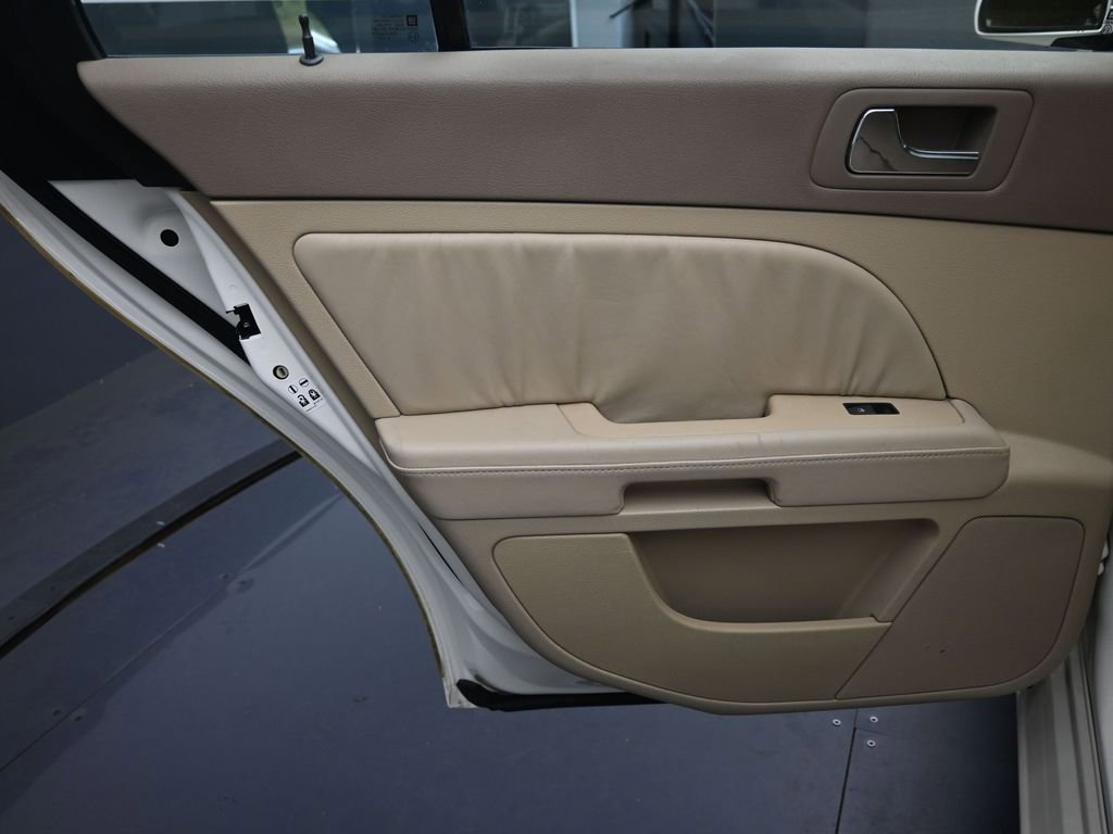 Used 2005 Cadillac STS w/ Preferred Equipment Group image 21
