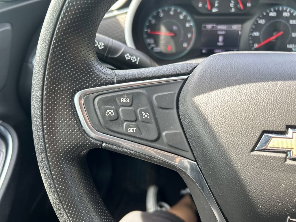 Used 2022 Chevrolet Malibu LT FWD image 22