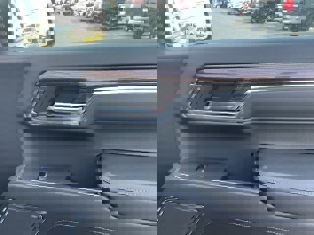 Used 2024 Chevrolet Silverado 1500 LT image 22