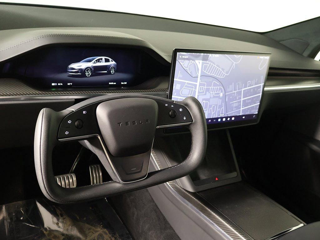 Used 2023 Tesla Model X Plaid image 21