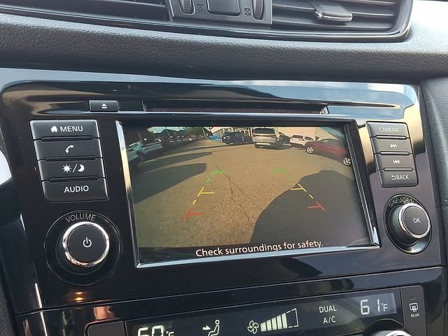 Used 2020 Nissan Rogue SV AWD/4WD image 18