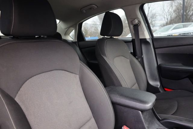 Used 2023 Kia Forte LXS FWD image 36