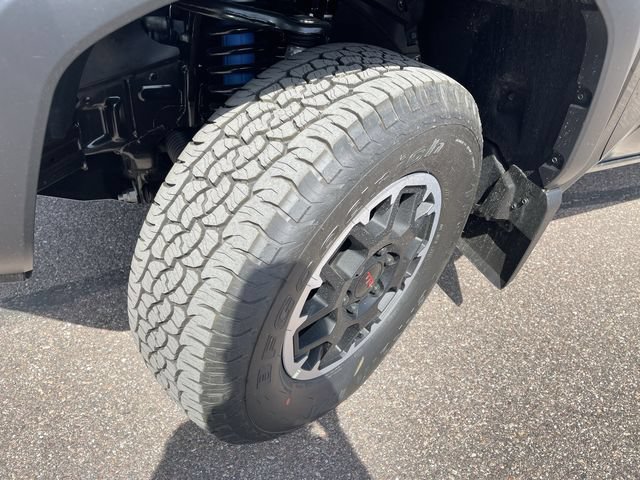 New 2026 Toyota Tacoma TRD Off-Road AWD/4WD image 10