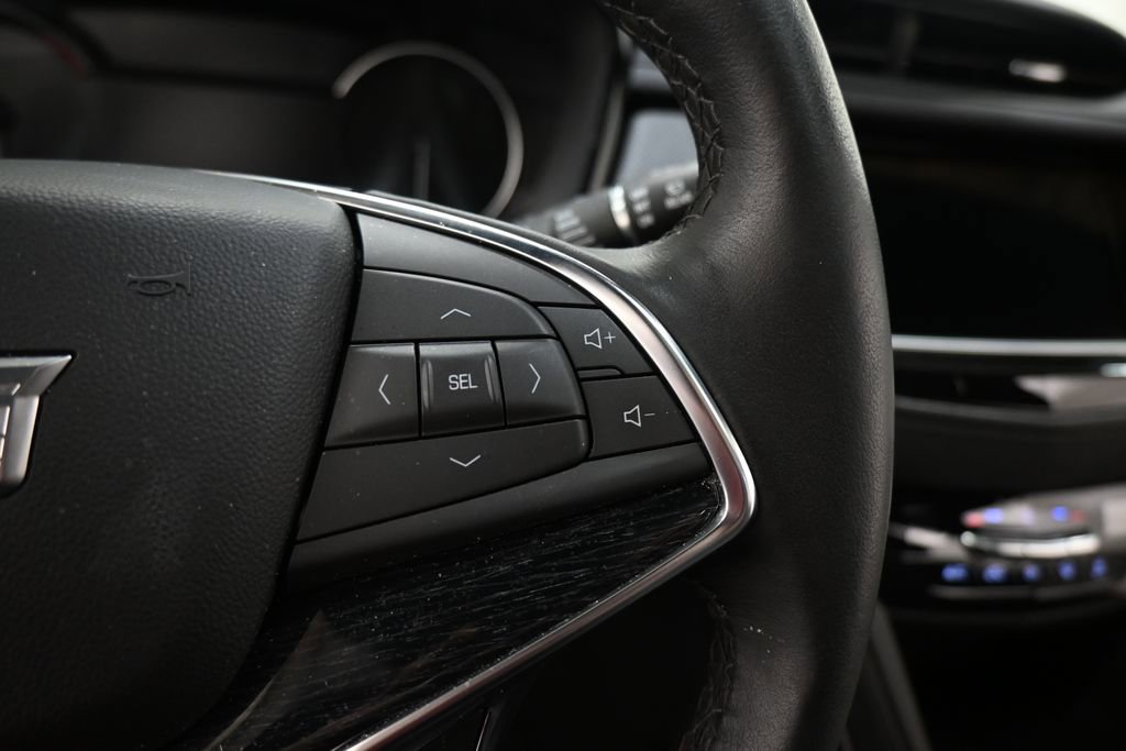 Used 2023 Cadillac XT5 Premium Luxury AWD/4WD image 32