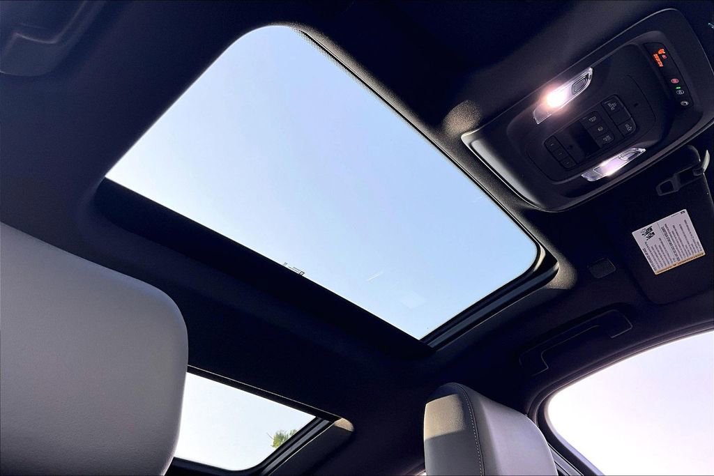 New 2026 Cadillac CT5 V image 32