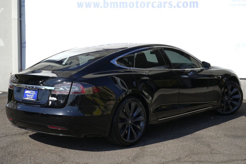 Used 2017 Tesla Model S 75 RWD image 3