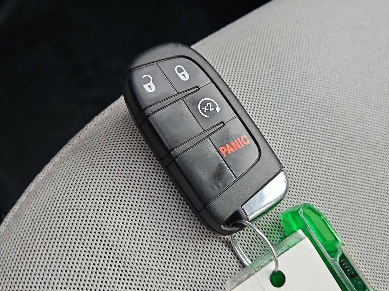 Used 2022 Jeep Renegade Latitude w/ Convenience Group image 35