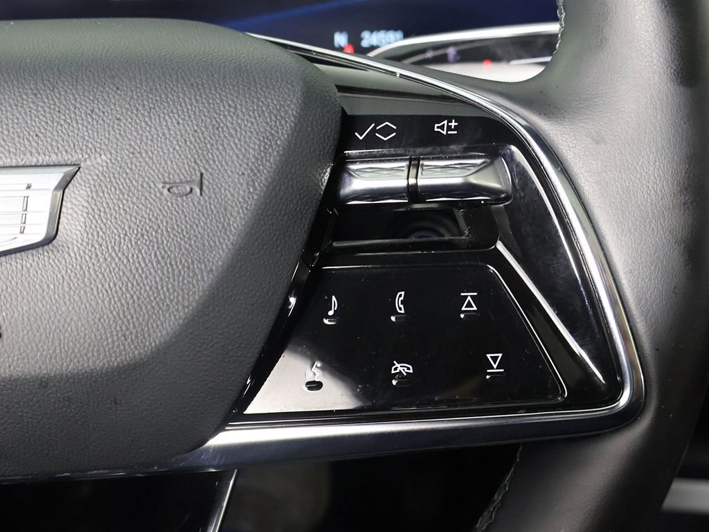 Used 2024 Cadillac Lyriq Luxury RWD image 46