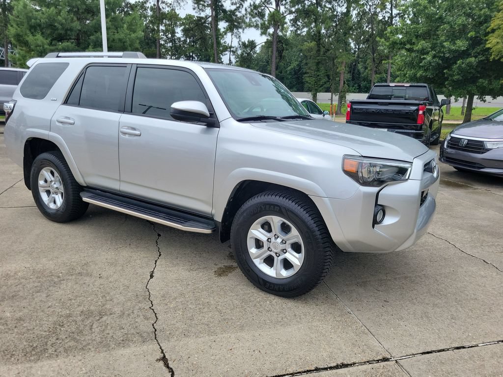 Certified 2020 Toyota 4Runner SR5 RWD image 9