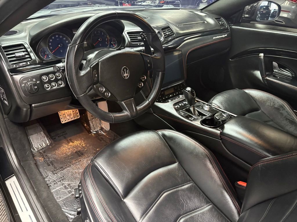 Used 2018 Maserati GranTurismo Sport RWD image 21