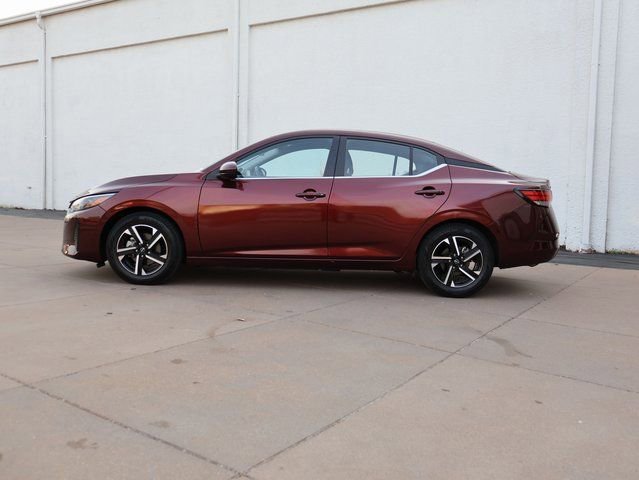 Used 2025 Nissan Sentra SV image 5